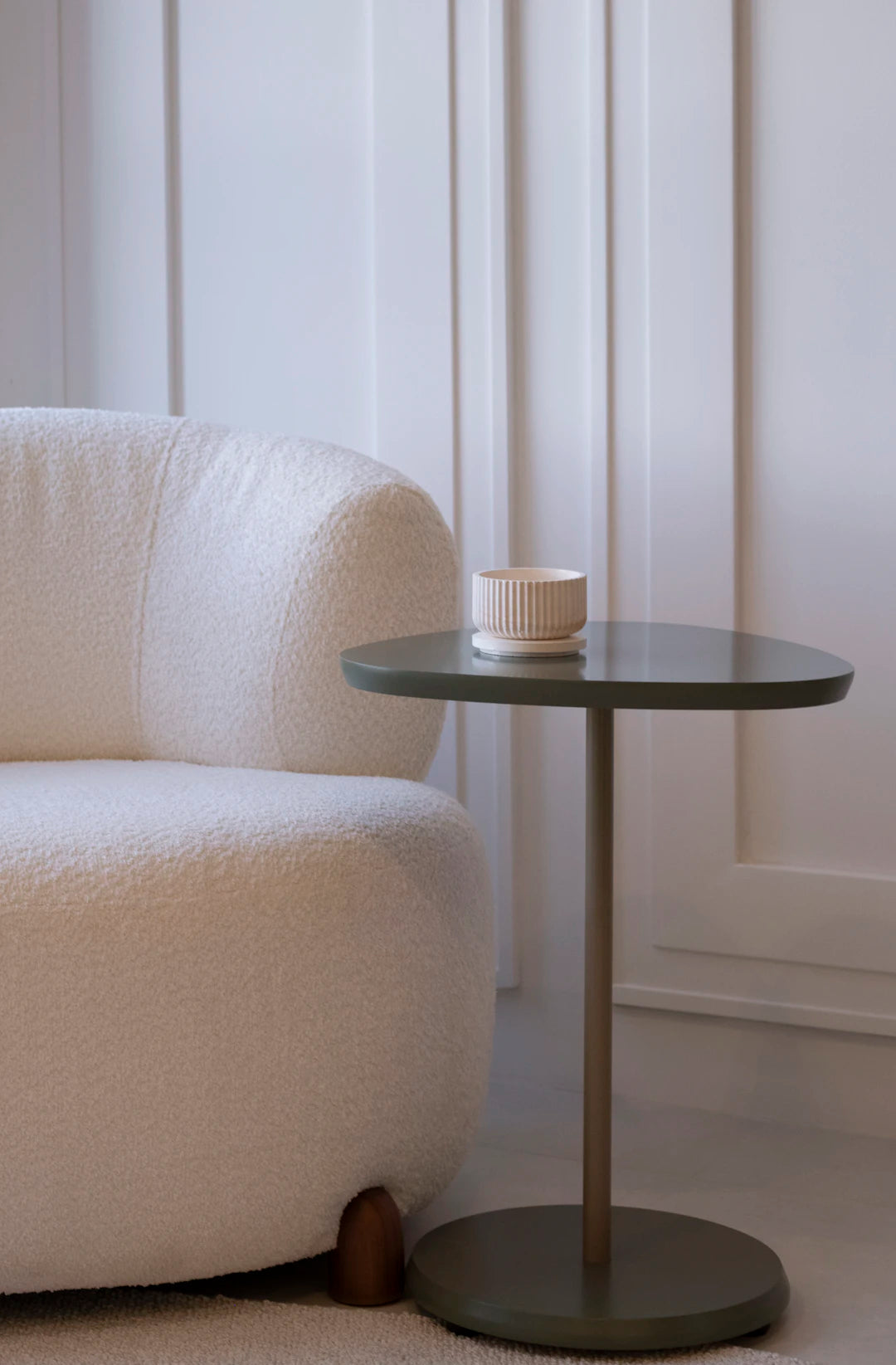 Elegant Side Tables to Enhance Your Living Space