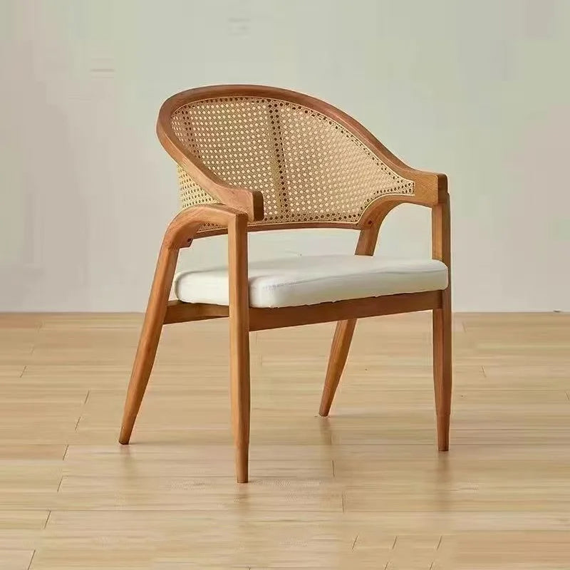 Hinata Chair